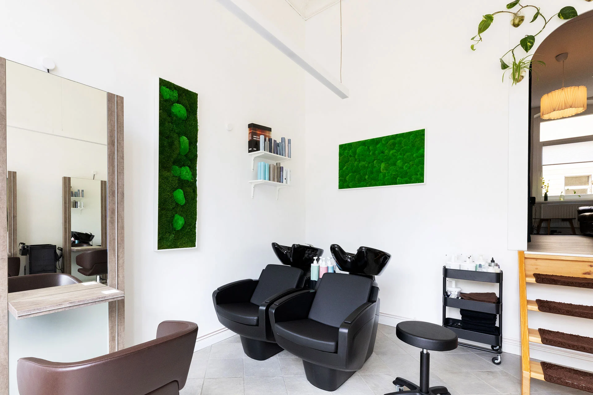 Manon Okon Friseurmeisterin | Friseursalon in Braunschweig Manon Okon Friseurmeisterin | Friseursalon in Braunschweig